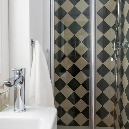 Appartamento Panoramic View -3bedrs+3baths+ Balconies+ac Lisbona