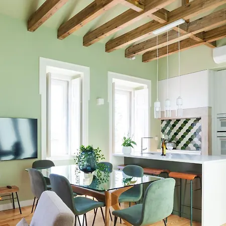 Panoramic View -3bedrs+3baths+ Balconies+ac * Lissabon